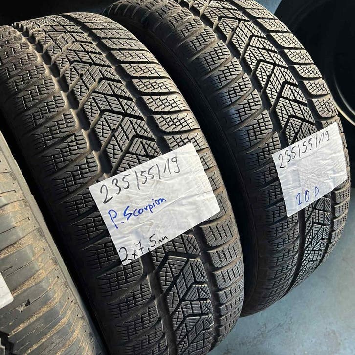 2 x Pirelli Scorpion 235-55-19 Winterbanden 7,5mm, Auto-onderdelen, Banden en Velgen, 19 inch, Winterbanden, 235 mm, Personenwagen
