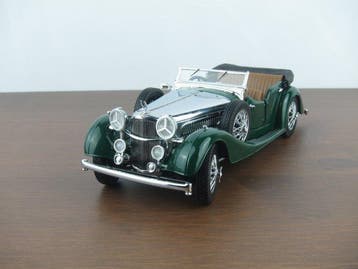 Franklin Mint 1:24 - Modelauto - Alvis 4.3 Litre Roadster, Nieuw