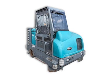 Tennant M30 veegschrobmachine, Ophalen of Verzenden