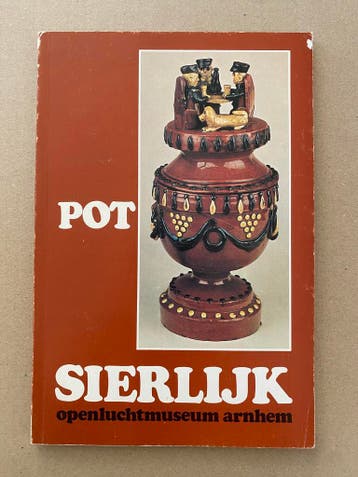 Nederlands Volksaardewerk - Catalogus - Openluchtmuseum, Antiek en Kunst, Ophalen of Verzenden
