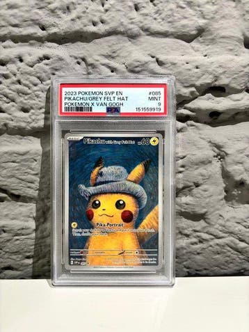 Pokémon - 1 Graded card - Pikachu 085 Full art - PSA 9 -, Nieuw