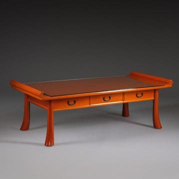 Lage houten tafel met oranje lak. - Lak, Hout - Japan -, Antiek en Kunst
