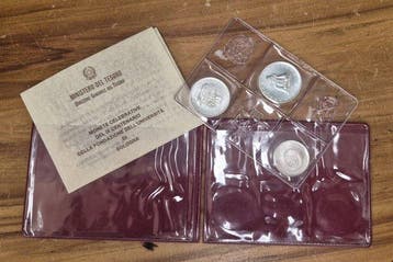 Italië. 100 Lire , 200 Lire , 500 Lire 1988 Università di