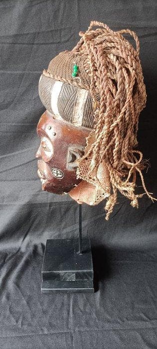 Afrikaanse Pwo-maske – Chokwe (Angola) - Chokwe - Angola
