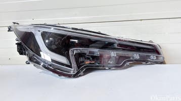 Toyota Corolla LED rechter koplamp rechts 81110-02X10, Auto-onderdelen, Ophalen, Nieuw, Toyota