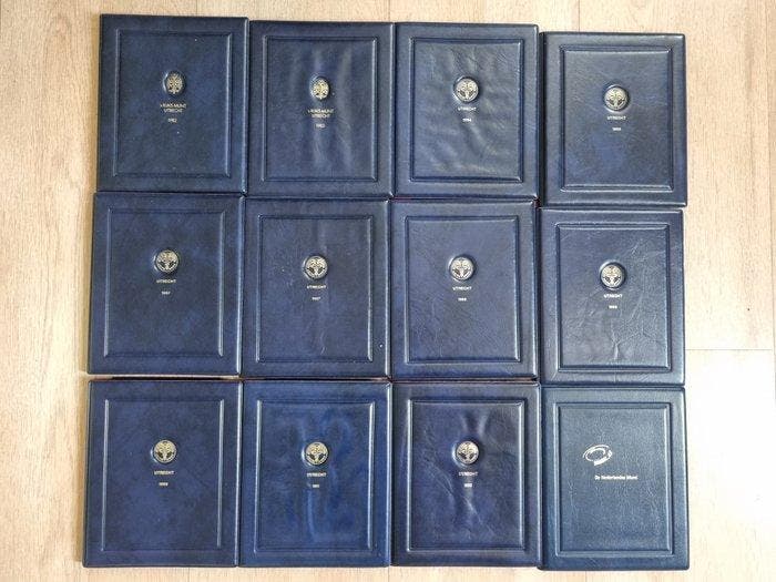Nederland. Beatrix. Muntset 12 proofsets blauwe verpakking, Postzegels en Munten, Munten | Nederland