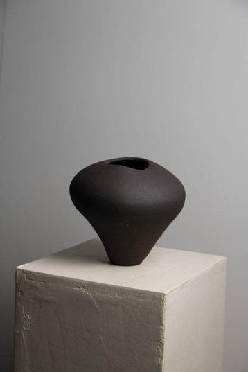 LEA STUDIOS - Valentina Cojocaru - sculptuur, Ebony - 22 cm