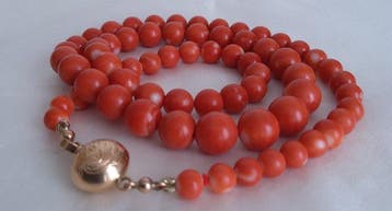 Ketting - 14 karaat Geel goud - Japanse Momo koraal