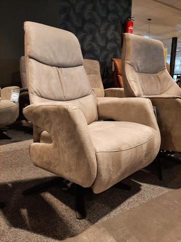 Relaxfauteuil Tolgia **SHOWROOMMODEL**, Huis en Inrichting, Fauteuils, Nieuw