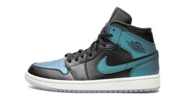 Jordan WMNS Air Jordan 1 Mid “Iridescent”, Nieuw