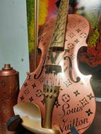 fp pop art - Louis Vuitton Violon et Capsule 4/4 60 cm