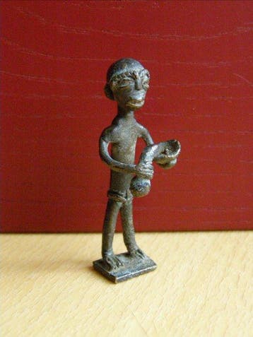 GOUDGEWICHT - MAN MET KRUIT HOORN EN BAKJE - 27,2 gram -