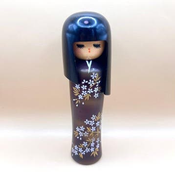 Kokeshi-doll Yayoi - Flower Series door Seifu Gono –