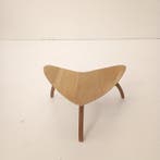 Kris Devillé - Bijzettafel - Delta - franse eik, azobe -, Antiek en Kunst