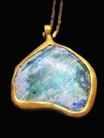 Oud-Romeins Glas Blauwgroene iriserende hanger - 42 mm