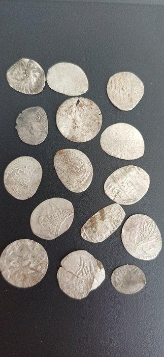 Ottomaans. Akce Ottoman Empire - 14 Silver Akçe Coins