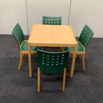 Complete set tafel + 4 stuks stoelen, beuken - groen, Ophalen of Verzenden, Gebruikt, Bureau