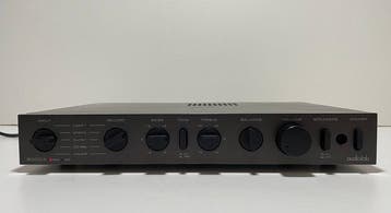 AUDIOLAB - 8000A Solid state geïntegreerde versterker, Nieuw