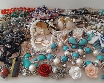 Themacollectie - Klassieke en vintage sieraden, Antiek en Kunst, Antiek | Speelgoed