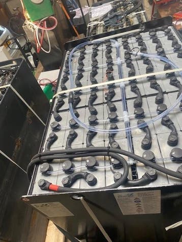 Heftruck accus en batterijen nieuw en zeer scherp!, 1000 tot 2000 kg, Ophalen of Verzenden, Elektrisch, Heftruck
