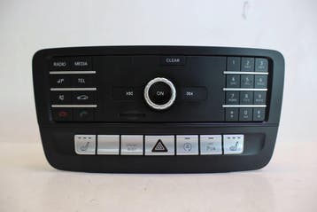 radio navigatie paneel knoppen Mercedes Benz CLA W117 A24690, Verzenden, Gebruikt
