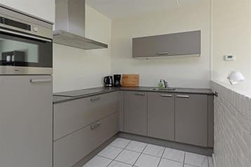Te Huur 2 kamer Appartement Middellaan In Breda, Noord-Brabant, Direct bij eigenaar, Breda, Appartement