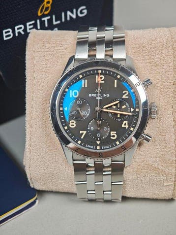 Breitling - Avi Tribute Chronograph - A233801A1C1A1 - Heren, Nieuw