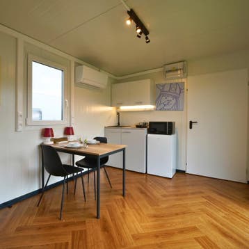 Chalet te huur Helsinki unit 8x3M met alles – bel nu!, Caravans en Kamperen