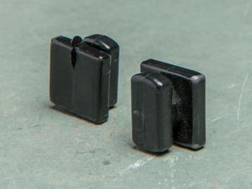 Kunststof nethaak vlak vierkant zwart 11mm, Ophalen of Verzenden, Nieuw, Overige typen