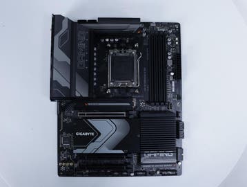 [RETOURDEAL] Gigabyte X670 GAMING X AX - Moederbord, Computers en Software, Moederborden, Ophalen of Verzenden, Nieuw