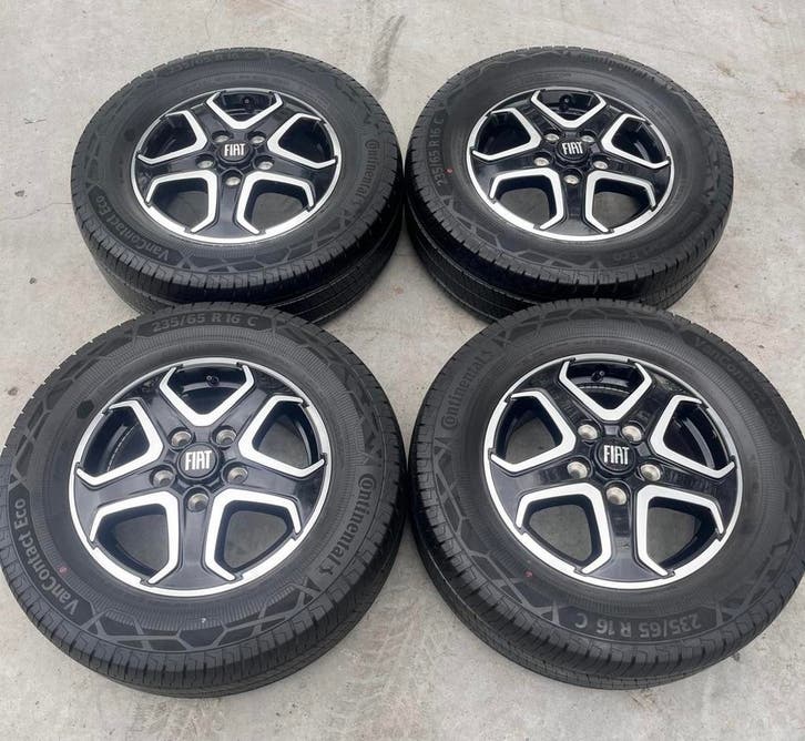 Originele Fiat Ducato Citroën Jumper velgen zomerbanden, Auto-onderdelen, Banden en Velgen, 16 inch, Zomerbanden, 235 mm, Bestelwagen