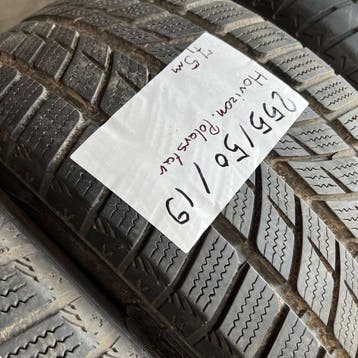 2 x Horizon 255-50-19 Winterbanden 7,5mm, 19 inch, Gebruikt, 255 mm, Band(en)