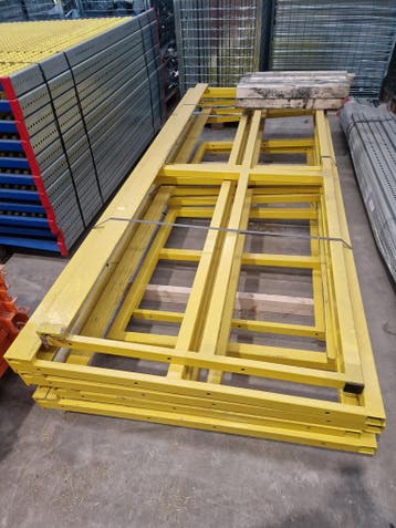 Magazijn hekwerk railing geel, gebruikt - 275x105 cm, Ophalen of Verzenden