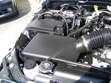 K&N 07-10 Jeep Wrangler 3.8L V6 Drop In Air Filter, Ophalen of Verzenden, Nieuw