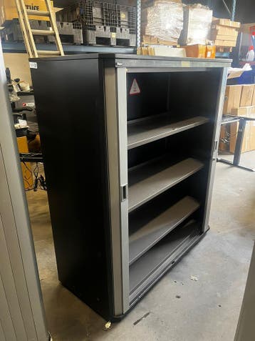 Roldeurkast 140x120x47 Gispen - Incl Levering, Huis en Inrichting, Kasten | Roldeurkasten en Archiefkasten, Gebruikt, 100 tot 150 cm