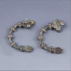 Oud-Grieks Zilver Een paar broches