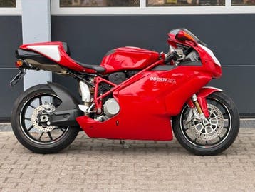 Ducati - 749S - Monoposto - 2005, Motoren