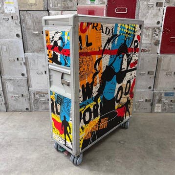 Driessen / Zodiac / Safran - Trolleys van