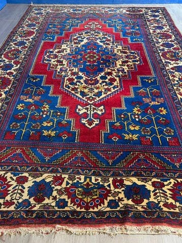 Taspinar - Vloerkleed - 351 cm - 227 cm, Nieuw