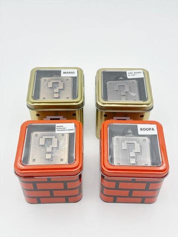 Nintendo - **Super Mario Bros. Question Block Pocket Watch, Nieuw