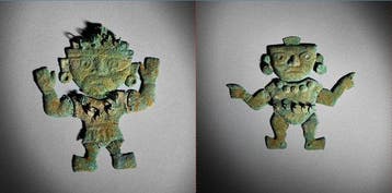 Oud Collectie van 2 Moche koperen staande krijgers of