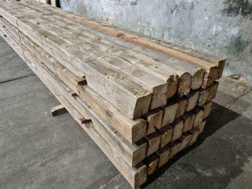 Oud grenen balken..!, Doe-het-zelf en Verbouw, Hout en Planken, Gebruikt, Grenen, Ophalen of Verzenden, Balk