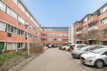 Appartement met 2 kamers in Zwolle, Huizen en Kamers, Zwolle, Direct bij eigenaar, Appartement