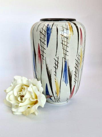 Wächtersbach - Ursula Fesca - Vaas - Ulla - Creamware -
