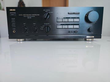 Akai - AM-55 Solid state geïntegreerde versterker, Nieuw
