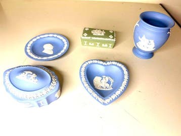 Wedgwood - Schotel (5) - Keramiek