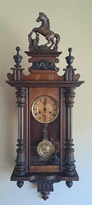 Paardjesregulateur - Antiek Hout - 1920-1930