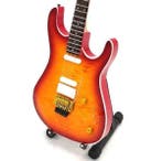 Miniatuur replica Pensa gitaar - Mark Knopfler Dire Straits, Ophalen of Verzenden, Nieuw, Pop, Beeldje of Miniatuur