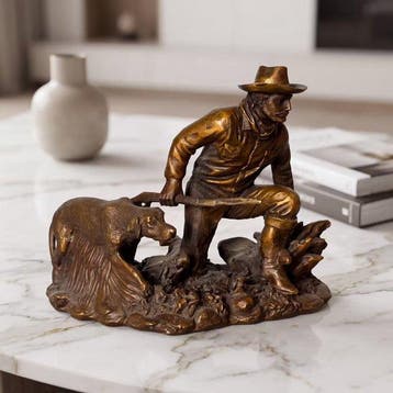 Beeld, Cowboy met een geweer en een hond - 13.5 cm - Brons, Antiek en Kunst