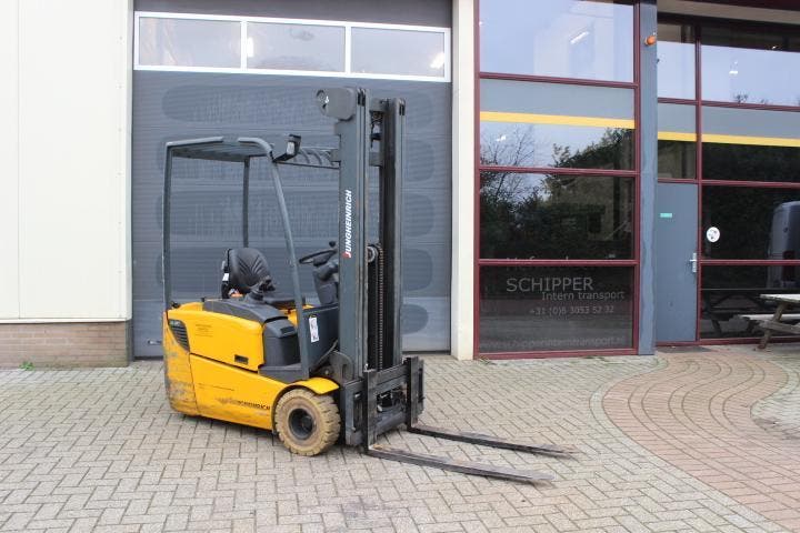 Jungheinrich heftruck 1450 kg, Zakelijke goederen, Machines en Bouw | Heftrucks en Intern transport, Heftruck, Elektrisch